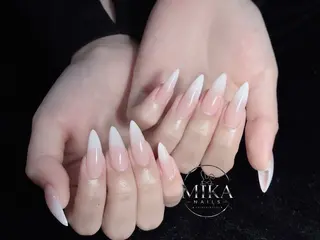 ネイル 🦊Genie🦊 Mika Nailsのネイルデザイン