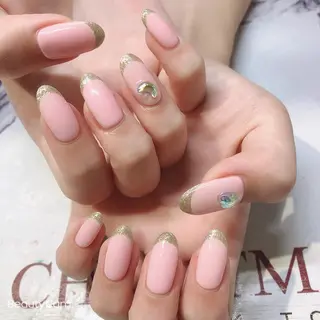 ネイル ガレンドウ 白澤 愛子のネイルデザイン