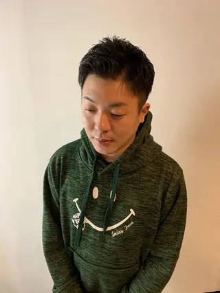 ミディアム メンズ 田中 千恩のヘアスタイル