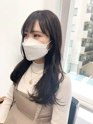 ミディアム カラー パーマ ヘアアレンジ メンズ キッズ ネイル マツエク・マツパ アイブロウ 似合せレイヤー／ 柔らか透明感カラーのヘアスタイル