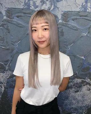 セミロング カラー ヘアアレンジ ウルフカット モデル募集中！ミカのヘアスタイル
