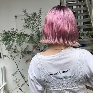 ショート カラー wakana/ 柔らかベージュカラーのヘアスタイル