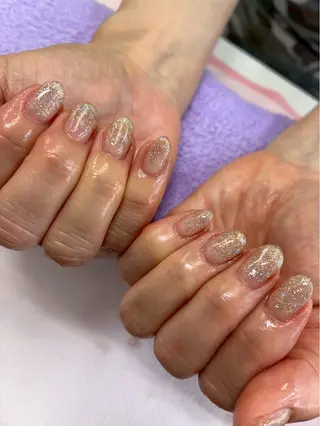 ネイル 和賀井 恵理のネイルデザイン