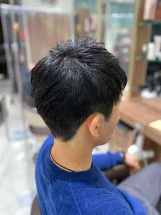 メンズ ハイトーン&透明感 カラー☘️片山優陽のヘアスタイル