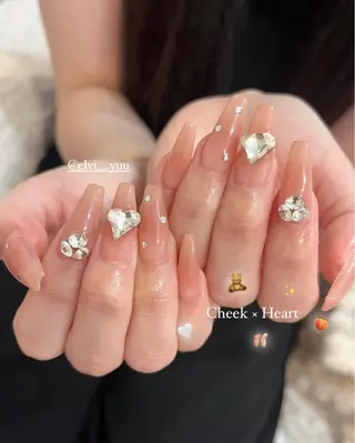 ネイル SALON ELVI.のネイルデザイン