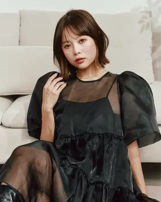 ミディアム 🎀 レイヤーカット カラー / 錦糸町のヘアスタイル