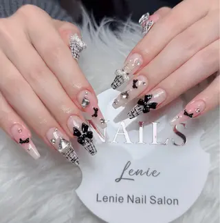 ネイル Lenie Nail Salonのネイルデザイン