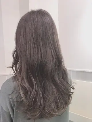 ロング カラー ぱつっとボブ/ 小野あかねのヘアスタイル
