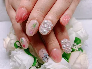 ネイル UNELMA _ERIKAのネイルデザイン