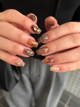ネイル 🪐富島彩夏 /海外nail🪐のネイルデザイン