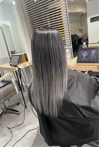 セミロング カラー 指名数No.1 /NAOYAのヘアスタイル