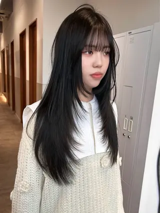 ロング カラー レイヤーカット🎀 yuiのヘアスタイル