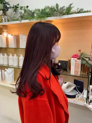 ロング カラー パーマ ヘアアレンジ 山下 とよかのヘアスタイル