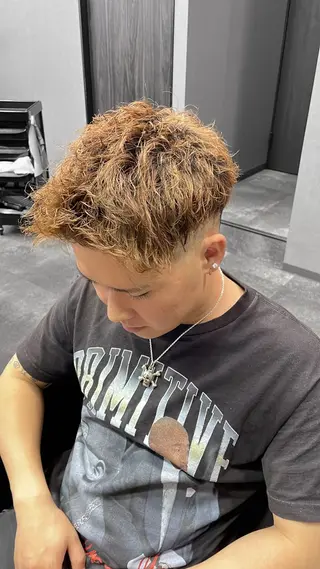 ショート パーマ メンズ 平井 芳琉のヘアスタイル