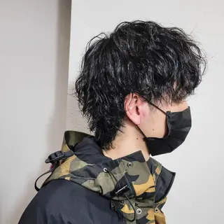 メンズ 特殊パーマ 片山恭兵のヘアスタイル
