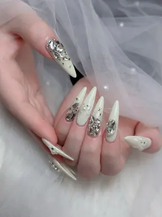 ネイル Ami Nailのネイルデザイン