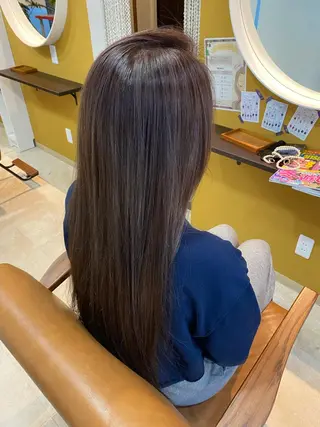 ロング カラー 俵石 梨沙のヘアスタイル