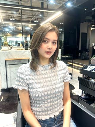 ミディアム 小田 桜のヘアスタイル