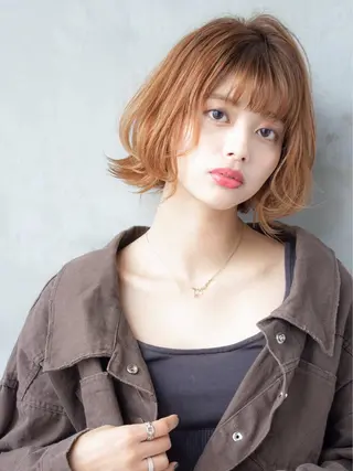 ミディアム カラー 🉐レイヤー/塩見 弘樹🉐渋谷のヘアスタイル