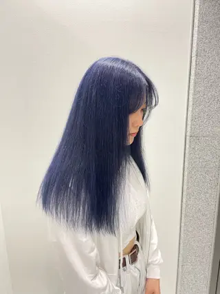 セミロング カラー ヘアアレンジ 🫧モテる💗ダメー ジレスハイトーン🫧のヘアスタイル