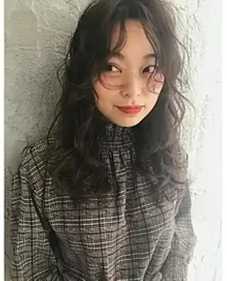 パーマ カラー ロング salon azureのヘアスタイル