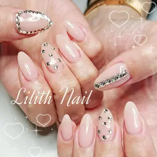 ネイル Lilith Nailのネイルデザイン