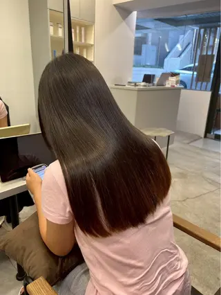 ロング パーマ 🍒モテ暖色カラー × うる艶✧ ゆなのヘアスタイル