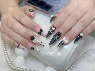 ネイル YMT__ Nailsのネイルデザイン