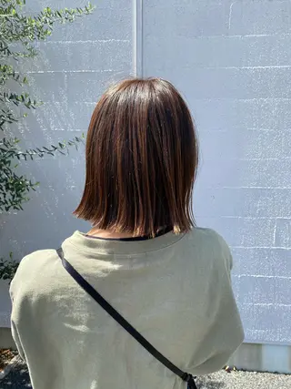 ミディアム カラー 中川 茜里のヘアスタイル