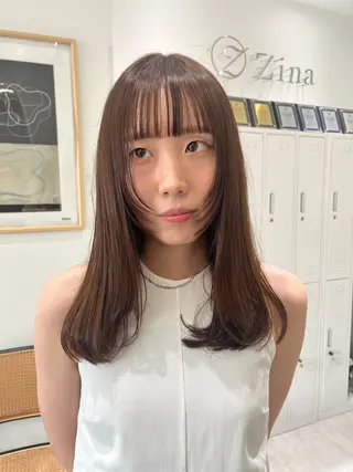 ミディアム 透明感カラー👑 井上美乃里のヘアスタイル