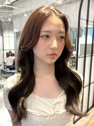 ロング 西田  美侑/ 前髪・顔周りカットのヘアスタイル