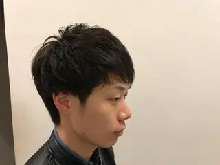 ショート ようちゃん 色持ち艶カラーのヘアスタイル