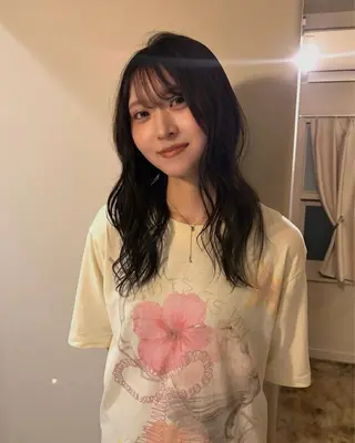 セミロング azumi  / 似合わせカラーのヘアスタイル