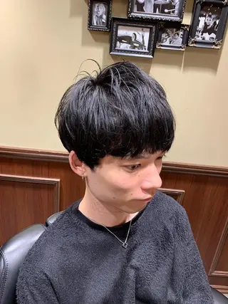 ミディアム メンズ 田中 千恩のヘアスタイル