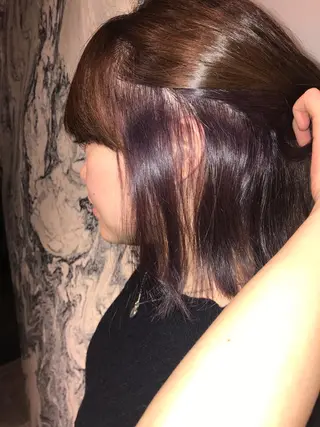 ミディアム カラー 藤井 さと実のヘアスタイル