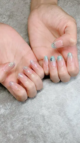 ネイル shino🌟 痛ネイルのネイルデザイン