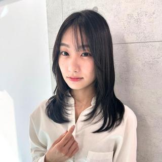 セミロング カラー ❇️安達 優心❇️ レイヤー/艶髪特化のヘアスタイル