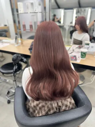 ロング カラー ヘアアレンジ 🤍淡色ピンク&ラベ ンダーYUKI🤍のヘアスタイル