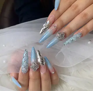 ネイル NiJi Nailsのネイルデザイン