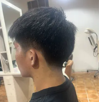 メンズ 浦﨑 笑美里のヘアスタイル