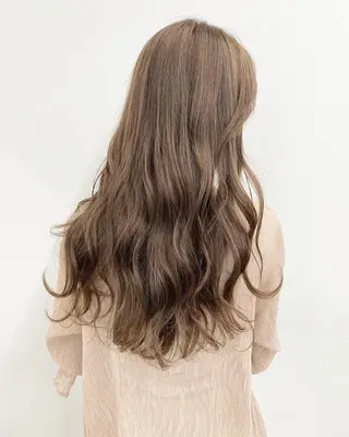 ロング カラー ヘアアレンジ 【公式】amble luxe池袋東口🩷のヘアスタイル