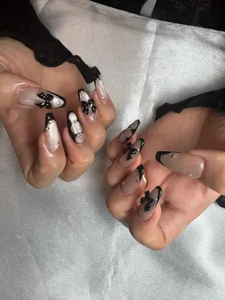 ネイル 黒須莉奈 IRYのネイルデザイン