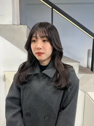 ロング 韓国ヘアメンズ・レデ ィース特化ミクのヘアスタイル