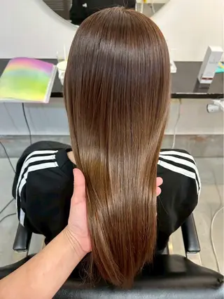 ロング カラー LUCK ユナのヘアスタイル