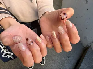 ネイル 長谷川 奈緒美のネイルデザイン