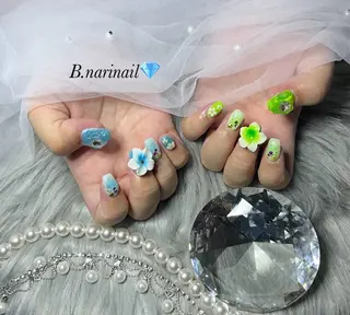 ネイル b.nari nailのネイルデザイン