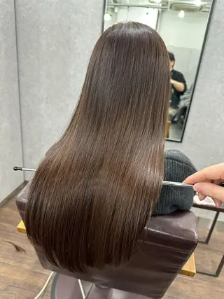 カラー ili 梅田のヘアスタイル