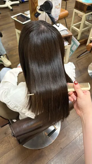 セミロング カラー 元山 透明感艶カラー 🌻レイヤーカットのヘアスタイル