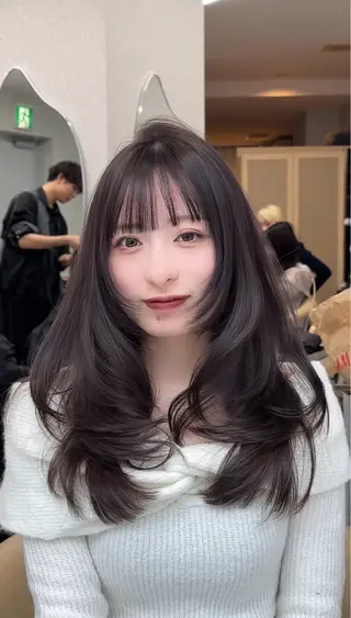 ミディアム Senne groupのヘアスタイル