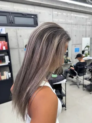 ロング カラー Kazuki/名古屋 ブリーチ/髪質改善のヘアスタイル